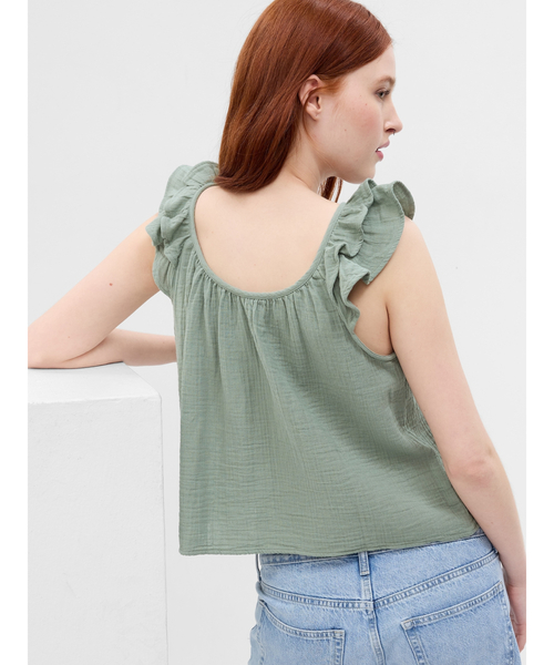 GAP(ギャップ)の「クリンクル ガーゼ ラッフルフリル タンクトップ(シャツ/ブラウス・レディース・ホワイト/グリーン/ブラック/レッド・S/L/M/XS/XXS)」の6枚目の写真