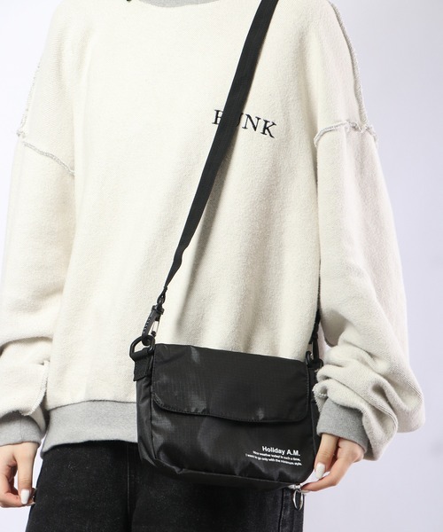 Ree&Mee(リーアンドミー)の「Ree&Mee リップ メッセンジャーバッグ スクエアショルダー ミニ ショルダー バッグ(ショルダーバッグ・レディース・ベージュ/カーキ/ターコイズブルー/ブラック・FREE)」の5枚目の写真