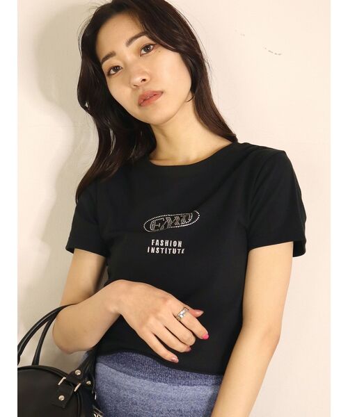 EMODA（エモダ）の「ストーンロゴミニマルTシャツ（Tシャツ/カットソー・レディース・ホワイト/ブラック/ブルー・FREE）」の3枚目の写真