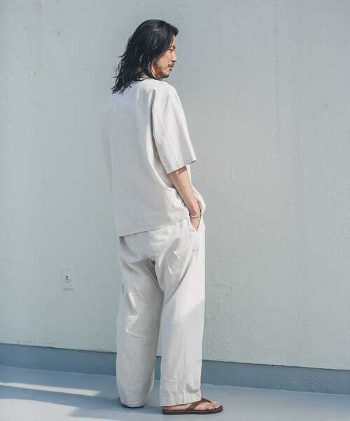 URBAN RESEARCH Sonny Label(アーバンリサーチサニーレーベル)の「コットンリネンスリーピングシャツ(Tシャツ/カットソー・メンズ・ナチュラル/ネイビー・MEDIUM/LARGE)」の4枚目の写真