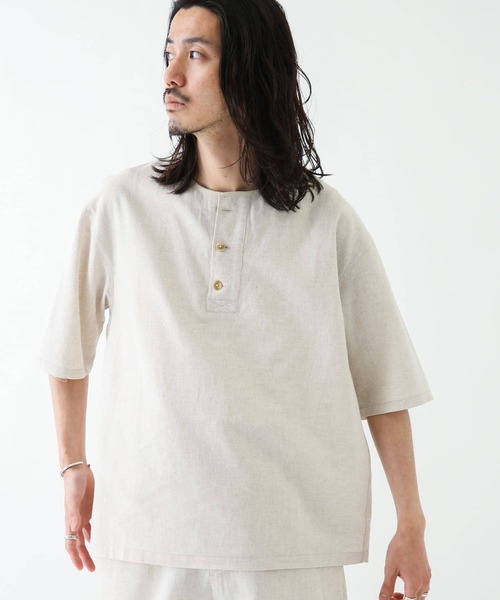 URBAN RESEARCH Sonny Label(アーバンリサーチサニーレーベル)の「コットンリネンスリーピングシャツ(Tシャツ/カットソー・メンズ・ナチュラル/ネイビー・MEDIUM/LARGE)」の7枚目の写真