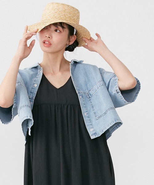 Le temps riche(ルタンリッシュ)の「ハーフスリーブデニムシャツ <Le temps riche>(シャツ/ブラウス・レディース・ブラック系その他/ブルー系その他・F)」の3枚目の写真