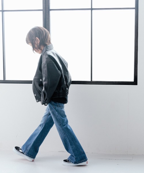 LOWRYS FARM(ローリーズファーム)の「CONEデニムフレアパンツ 971995(デニムパンツ・キッズ・インディゴブルー/ライトブルー・120cm/150cm/130cm/110cm/140cm)」の15枚目の写真