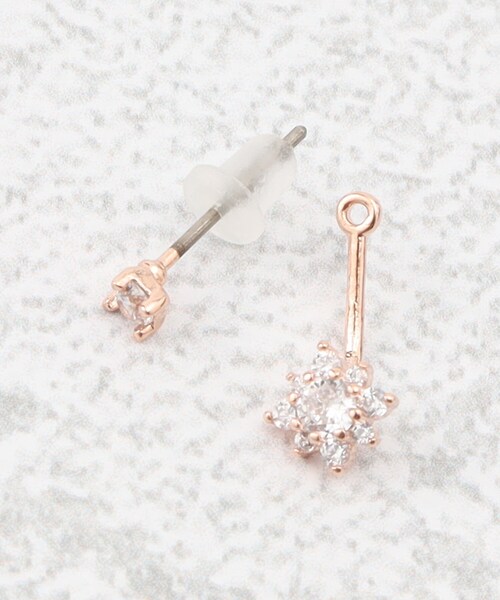 grove（グローブ）の「◆フラワーキュービックビジューピアス【2WAY】（ピアス（両耳用）・レディース・ピンクゴールド/シルバー/ゴールド・00）」の6枚目の写真