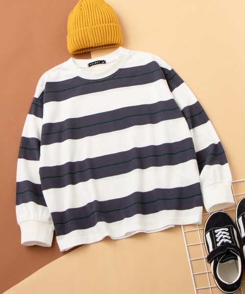 SHISKY（シスキー）の「SHISKY / シスキー ビッグシルエット ボーダー ロンT 長袖 キッズ（Tシャツ/カットソー・キッズ・ベージュ/ホワイト/ネイビー/ブラック/グリーン/チャコール/パープル系2/ブラック系2/ホワイト系2/グレー系2/ベージュ系2/グリーン系2・140/130/150/160/120/110）」の2枚目の写真