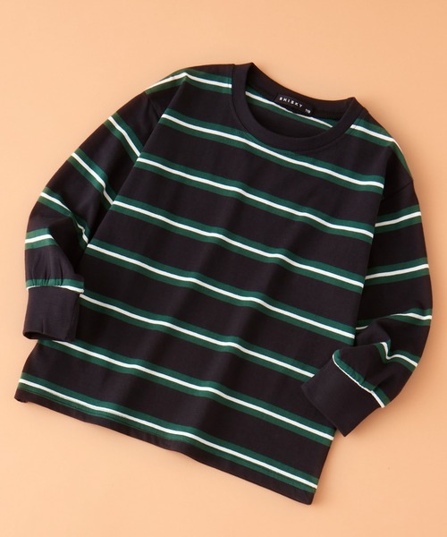 SHISKY（シスキー）の「SHISKY / シスキー ビッグシルエット ボーダー ロンT 長袖 キッズ（Tシャツ/カットソー・キッズ・ベージュ/ホワイト/ネイビー/ブラック/グリーン/チャコール/パープル系2/ブラック系2/ホワイト系2/グレー系2/ベージュ系2/グリーン系2・140/130/150/160/120/110）」の3枚目の写真
