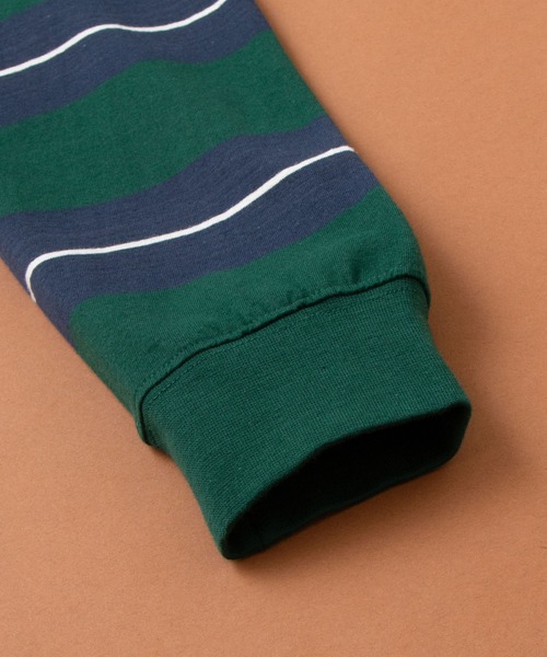 SHISKY（シスキー）の「SHISKY / シスキー ビッグシルエット ボーダー ロンT 長袖 キッズ（Tシャツ/カットソー・キッズ・ベージュ/ホワイト/ネイビー/ブラック/グリーン/チャコール/パープル系2/ブラック系2/ホワイト系2/グレー系2/ベージュ系2/グリーン系2・140/130/150/160/120/110）」の20枚目の写真