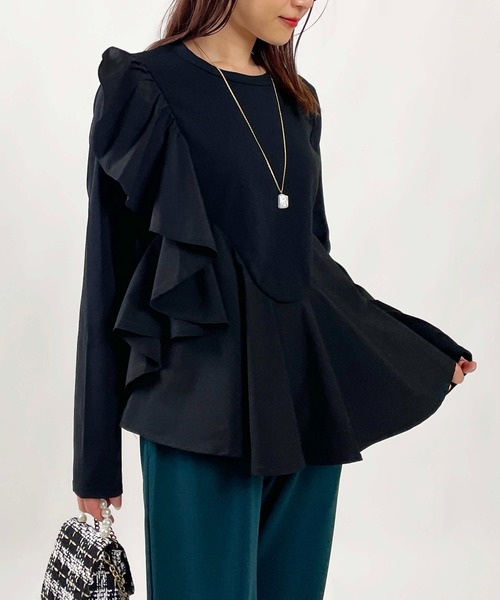 PICCIN(ピッチン)の「【WEB限定】アシメフリルペプラムプルオーバー(Tシャツ/カットソー・レディース・オフホワイト/ブラック・M/L)」の7枚目の写真