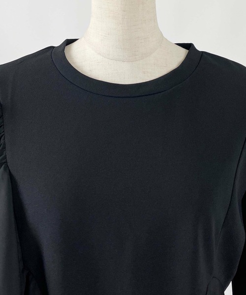 PICCIN(ピッチン)の「【WEB限定】アシメフリルペプラムプルオーバー(Tシャツ/カットソー・レディース・オフホワイト/ブラック・M/L)」の21枚目の写真
