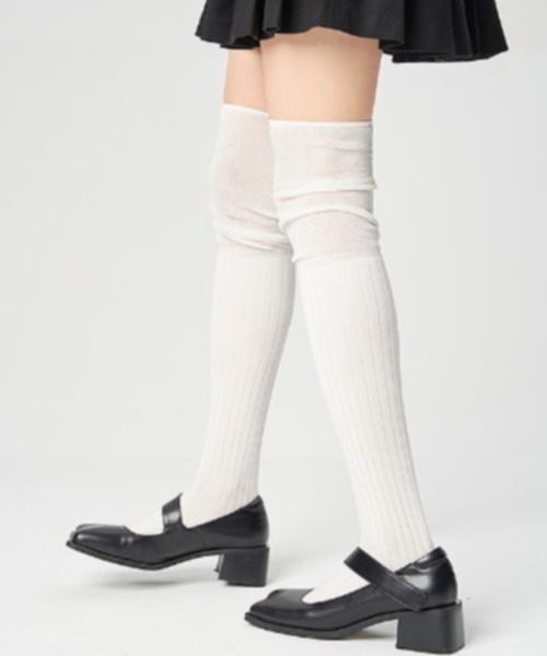 Vipoa（ヴィポア）の「リブオーバーニールーズソックス（ソックス/靴下・レディース・グレー/ホワイト/アイボリー/ブラック・FREE）」の11枚目の写真