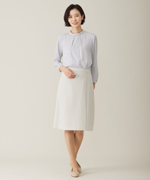 J.PRESS（ジェイプレス）の「幾何プリント ボウタイ カットソー（Tシャツ/カットソー・レディース・ふじ色系5/ネイビー系5・MEDIUM/LARGE）」の4枚目の写真