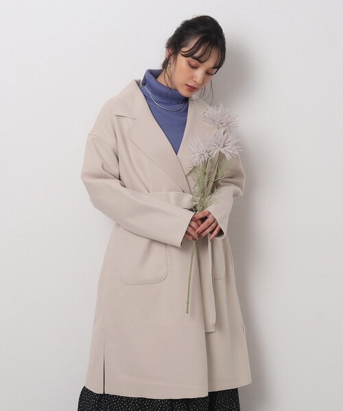 DRESKIP（ドレスキップ）の「◆季節の変わり目にも活躍！大人上品に着られる ベルト付き着流しテーラードコート（チェスターコート・レディース・ナチュラル/ブラック/サンドベージュ・02/03）」の9枚目の写真
