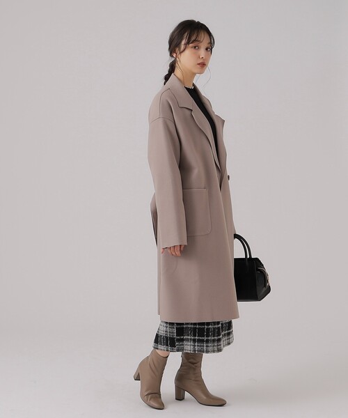 DRESKIP（ドレスキップ）の「◆季節の変わり目にも活躍！大人上品に着られる ベルト付き着流しテーラードコート（チェスターコート・レディース・ナチュラル/ブラック/サンドベージュ・02/03）」の13枚目の写真