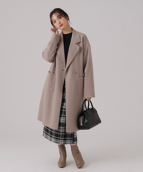 DRESKIP（ドレスキップ）の「◆季節の変わり目にも活躍！大人上品に着られる ベルト付き着流しテーラードコート（チェスターコート・レディース・ナチュラル/ブラック/サンドベージュ・02/03）」の14枚目の写真