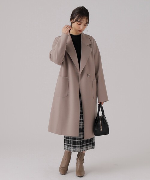DRESKIP（ドレスキップ）の「◆季節の変わり目にも活躍！大人上品に着られる ベルト付き着流しテーラードコート（チェスターコート・レディース・ナチュラル/ブラック/サンドベージュ・02/03）」の15枚目の写真