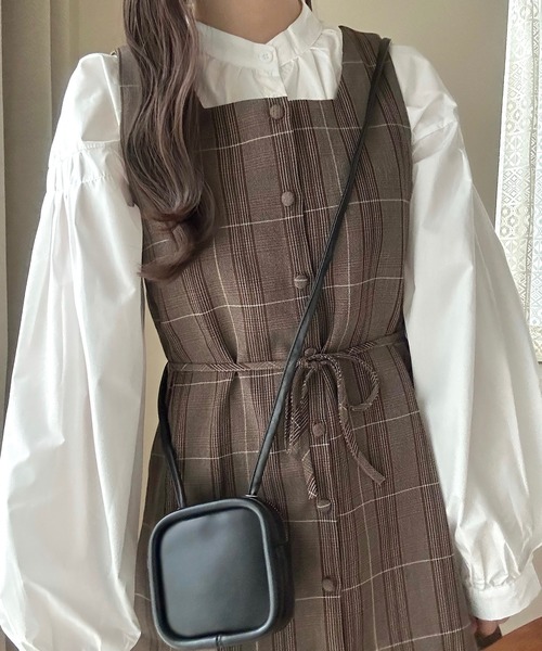 Cham.（チャム）の「スクエアミニショルダーバッグ（ショルダーバッグ・レディース・ブルー/ブラウン/ホワイト/イエロー/ブラック・F）」の15枚目の写真