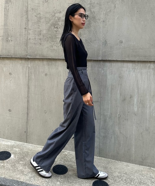 COLONY 2139(コロニートゥーワンスリーナイン)の「TRツイル配色ステッチハイウエストベルト付きパンツ(その他パンツ・レディース・グレー/ブラック・SMALL/TL/MEDIUM/TM/LARGE)」の21枚目の写真