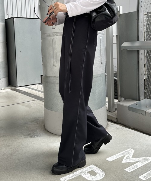 COLONY 2139(コロニートゥーワンスリーナイン)の「TRツイル配色ステッチハイウエストベルト付きパンツ(その他パンツ・レディース・グレー/ブラック・SMALL/TL/MEDIUM/TM/LARGE)」の5枚目の写真