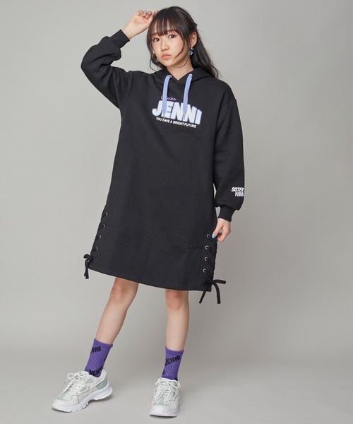 SISTER JENNI(SISTER JENNI)の「裏起毛すそレースアップパーカーワンピ(ワンピース・キッズ・ブラック/サックスブルー・140cm/130cm/150cm/160cm)」の6枚目の写真