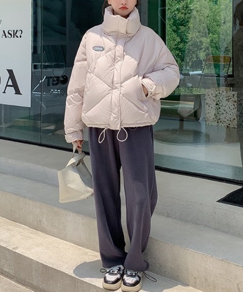 wears（ウェアーズ）の「ワンポイントオーバーサイズ中綿ブルゾン（ブルゾン・レディース・グレイッシュベージュ/ブラック/アイボリー・FREE）」の7枚目の写真