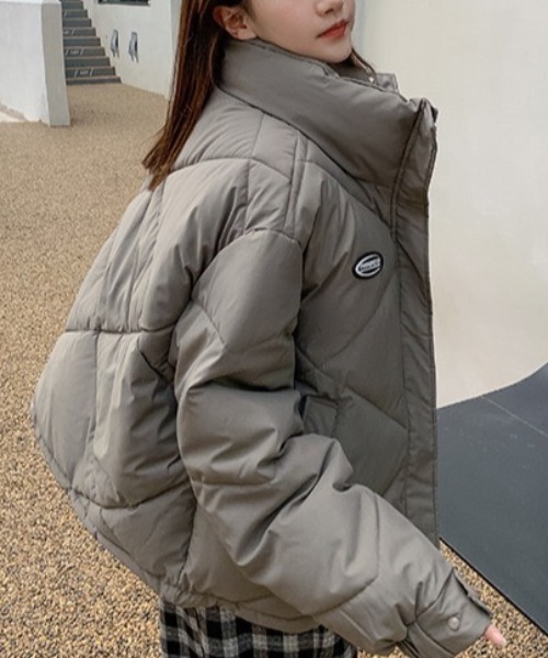wears（ウェアーズ）の「ワンポイントオーバーサイズ中綿ブルゾン（ブルゾン・レディース・グレイッシュベージュ/ブラック/アイボリー・FREE）」の10枚目の写真
