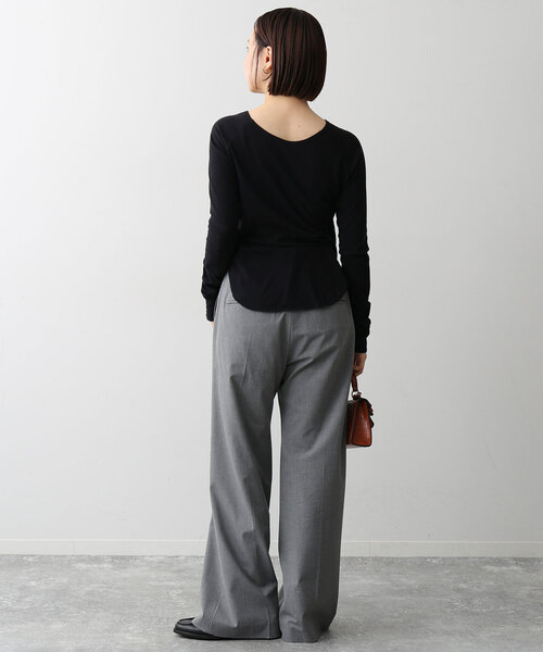 SLOBE IENA(スローブイエナ)の「ネックリボン2WAY ロンTEE(Tシャツ/カットソー・レディース・ブラック/ベージュ・FREE)」の7枚目の写真