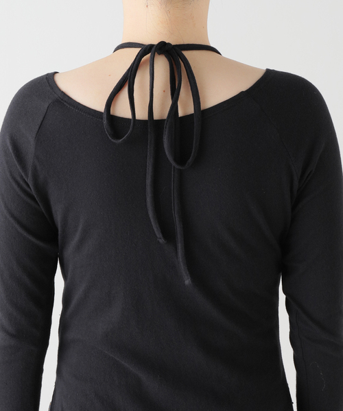 SLOBE IENA(スローブイエナ)の「ネックリボン2WAY ロンTEE(Tシャツ/カットソー・レディース・ブラック/ベージュ・FREE)」の17枚目の写真