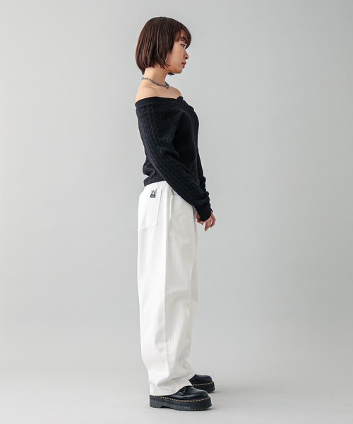 X-girl（エックスガール）の「2WAY SHOULDER TOP（Tシャツ/カットソー・レディース・ホワイト/ブラック・M/S）」の12枚目の写真