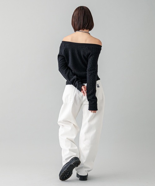 X-girl（エックスガール）の「2WAY SHOULDER TOP（Tシャツ/カットソー・レディース・ホワイト/ブラック・M/S）」の11枚目の写真