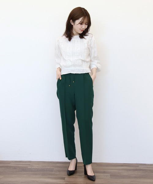 Jines(ジネス)の「ドライタッチテーパードパンツ(その他パンツ・レディース・グリーン/ベージュ/ベージュ系その他/ブラック・38)」の5枚目の写真