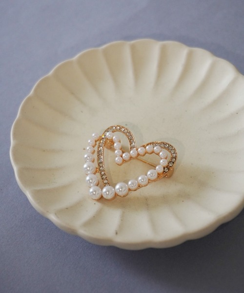 Port（ポート）の「デザイン パール & ビジュー ブローチ（ブローチ/コサージュ・レディース・A/B/C/D/E/F/G・FREE）」の2枚目の写真