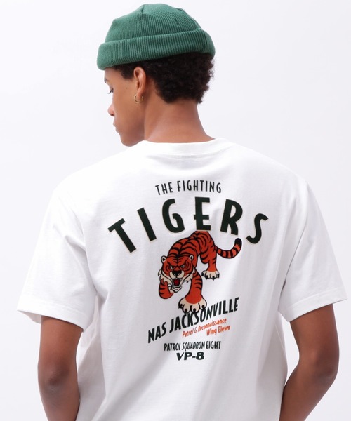 FLOCKY PRINT T-SHIRT VP-8 / フロッキープリント Tシャツ VP-8 / AVIREX / アヴィレックス（Tシャツ/カットソー）｜AVIREX（アヴィレックス）