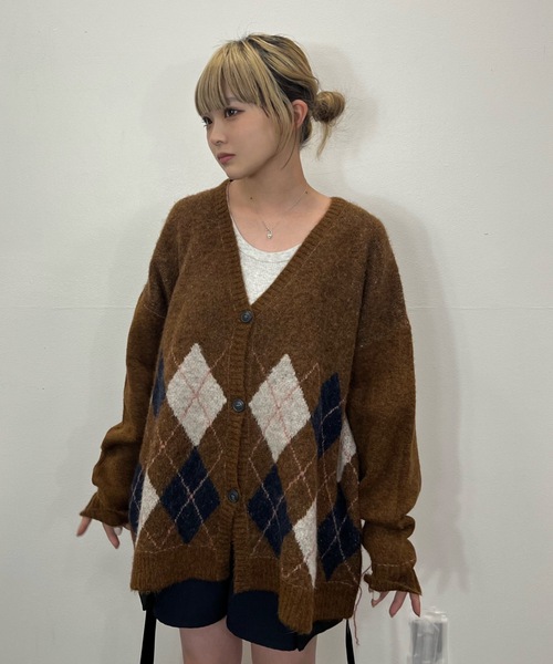 shesame(シーセム)の「アーガイルニットカーディガン(カーディガン/ボレロ・レディース・サックスブルー/ブラウン・MEDIUM/LARGE)」の10枚目の写真