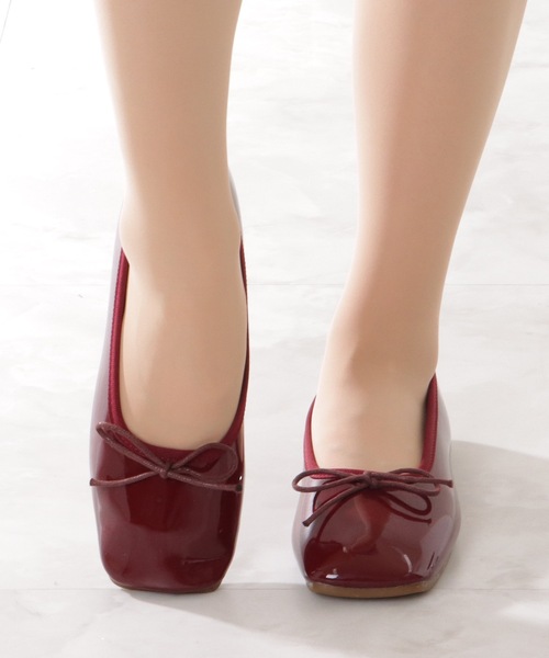 Lace Ladies（レースレディース）の「スクエアトゥ リボン付き フラット バレエ パンプス（バレエシューズ・レディース・ブラウン/レッド/ブラック/アイボリー・22.5/23/23.5/24/24.5/ 25）」の20枚目の写真