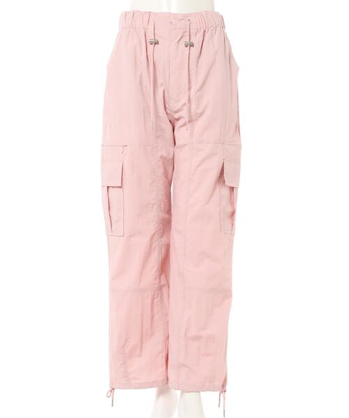 INGNI（イング）の「サイドスリットファスナーナイロンカーゴパンツ（カーゴパンツ・レディース・アイボリー系/チャコールグレー/ブラック/ブラック×ホワイト/ピンク/カーキ系/アイボリー/カーキ/グレー・FREE）」の10枚目の写真