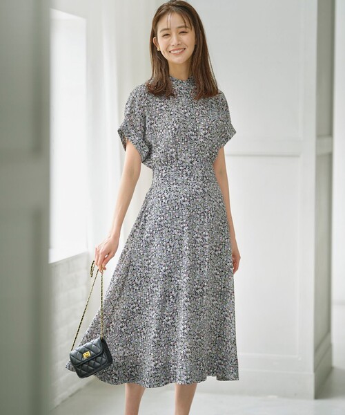 フラワーレイヤープリント ワンピース 2025 人気グレース
