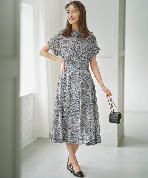 フラワーレイヤープリント ワンピース 2025 人気グレース