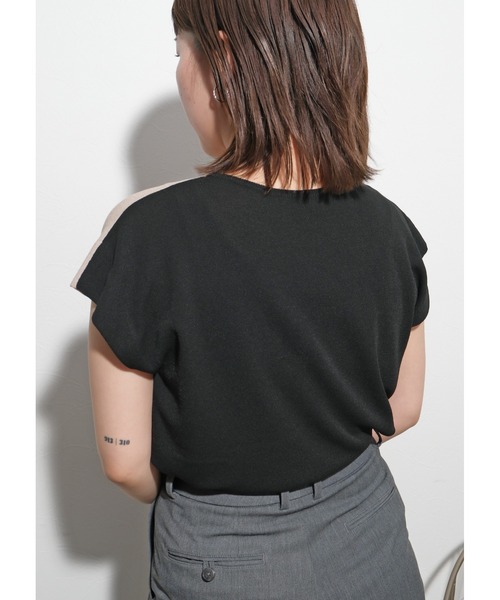 palm RICHE（ポームリシュ）の「バイカラーニットTOPS（Tシャツ/カットソー・レディース・チャコールグレー/ブラック/オフホワイト・M）」の17枚目の写真