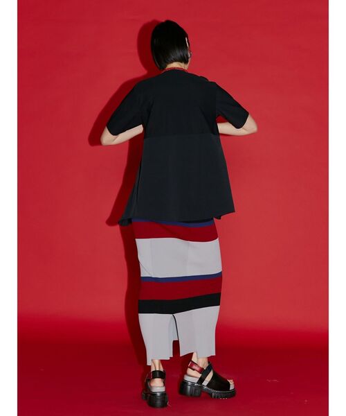 UN3D.(アンスリード)の「マルチボーダーニットスカート(スカート・レディース・ブラック/グレー・38/36)」の10枚目の写真