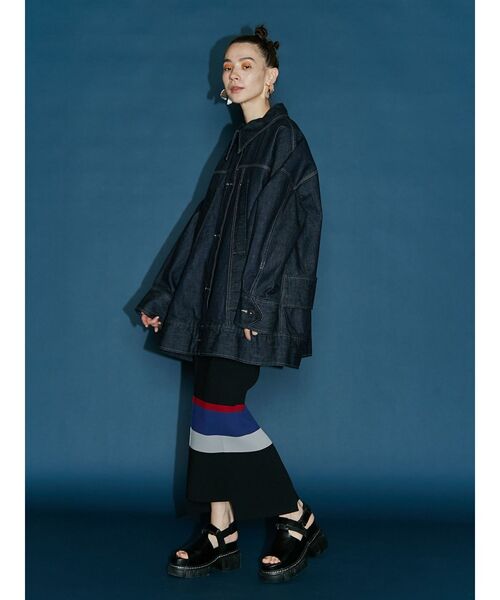 UN3D.(アンスリード)の「マルチボーダーニットスカート(スカート・レディース・ブラック/グレー・38/36)」の16枚目の写真