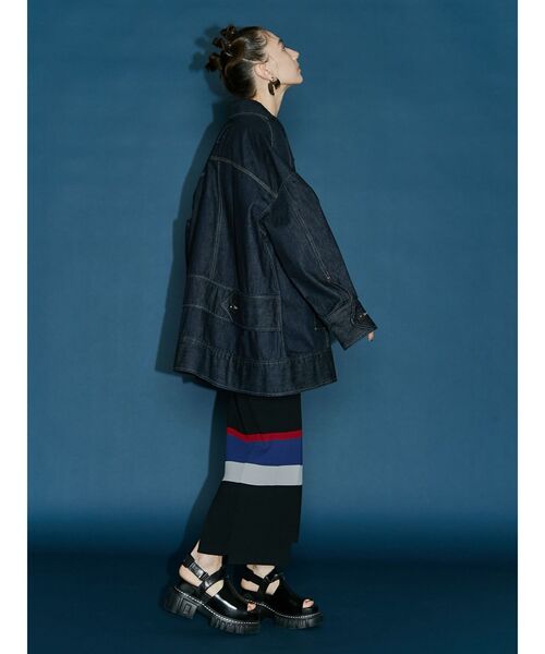 UN3D.(アンスリード)の「マルチボーダーニットスカート(スカート・レディース・ブラック/グレー・38/36)」の17枚目の写真