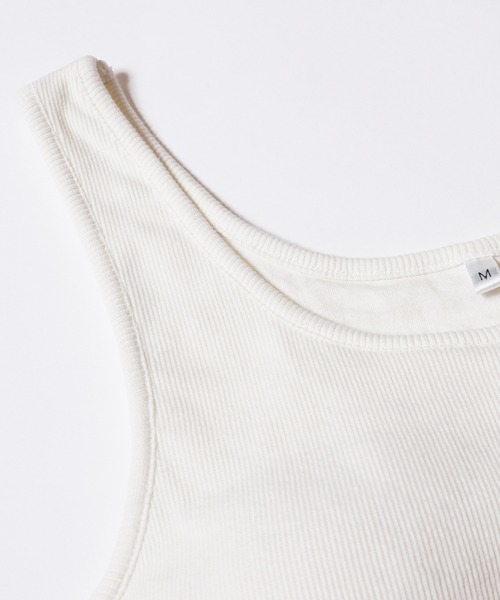 coca（coca）（コカ）の「カップ付きラウンドネックタンクトップ[外で着られるブラトップスOUT BRA]（タンクトップ・レディース・ブラック/アイボリー/ライトベージュ・S/M/L）」の9枚目の写真