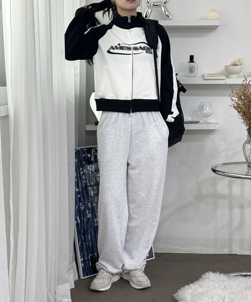 AMESWORLDWIDE(アメスワールドワイド)の「【UNISEX】AMES WORLDWIDE/ライントラック ZIPUP 2111565(スウェット・レディース・ホワイト/グレー・MEDIUM/LARGE)」の4枚目の写真