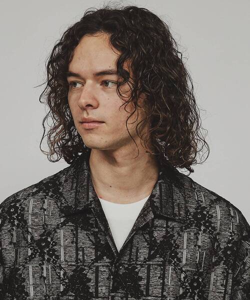 tk.TAKEO KIKUCHI（ティーケータケオキクチ）の「◆レースデザインシャツ（シャツ/ブラウス・メンズ・ブラック系1/ネイビー系/ホワイト系1/ブラック/ホワイト系2/ブラック系/ホワイト/ブルー系その他4/ホワイト系3/ブラック系2・02/03）」の16枚目の写真