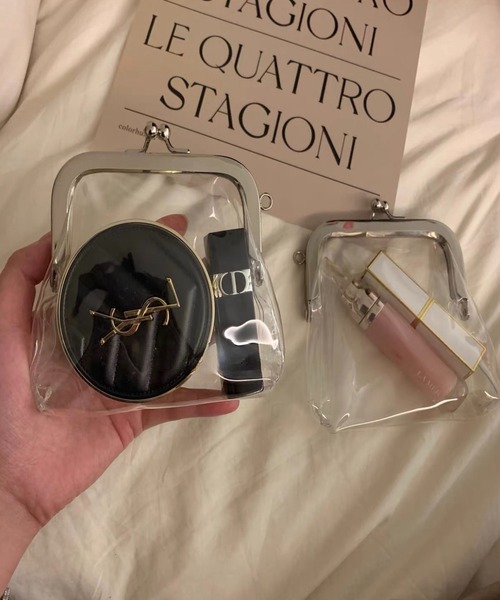 E&C closet…(イーアンドシークローゼット)の「クリアがま口ポーチ(ポーチ・レディース・クリア・FREE)」の2枚目の写真