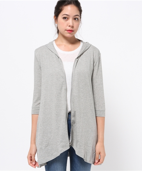 LBC(エルビーシー)の「omPU混フードジップトッパー(カーディガン/ボレロ・レディース・オフホワイト/アッシュグレー/ダークネイビー・MEDIUM/LARGE)」の2枚目の写真