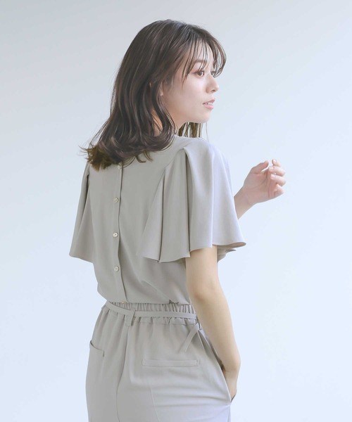 Emilyan（エミリアン）の「【魔法ブラウス】WEB限定！まるで着てないみたい！ハイストレッチカルゼワッシャー・フレアーお袖前後2wayブラウス（シャツ/ブラウス・レディース・サックスブルー/オフホワイト/ライトグレー・S/M/L）」の20枚目の写真