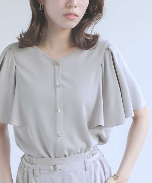 Emilyan（エミリアン）の「【魔法ブラウス】WEB限定！まるで着てないみたい！ハイストレッチカルゼワッシャー・フレアーお袖前後2wayブラウス（シャツ/ブラウス・レディース・サックスブルー/オフホワイト/ライトグレー・S/M/L）」の17枚目の写真