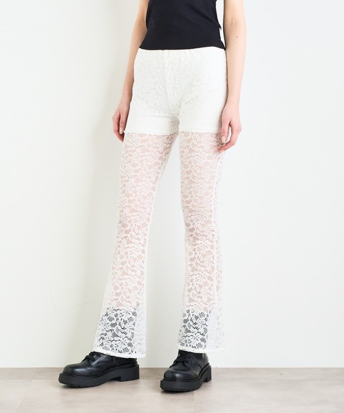 ANNA SUI NYC（アナ スイ エヌ ワイ シー）の「ANNA SUI NYC ストレッチレースフレアパンツ（その他パンツ・レディース・ホワイト/パープル/ブラック・FREE）」の9枚目の写真