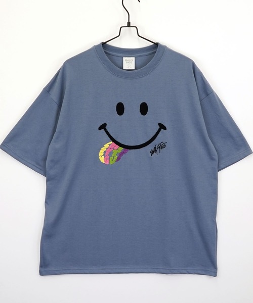 SMILEY FACE(スマイリーフェイス)の「【GROOVY STORE】SMILEY FACE サガラ刺繍 オーバーサイズTシャツ UVカット&COOL&DRY(Tシャツ/カットソー・メンズ・ホワイト/ライトグリーン/ネイビー/ブラック/オフホワイト/グレイッシュブルー/レモンイエロー/スミクロ・M/L/LL)」の7枚目の写真